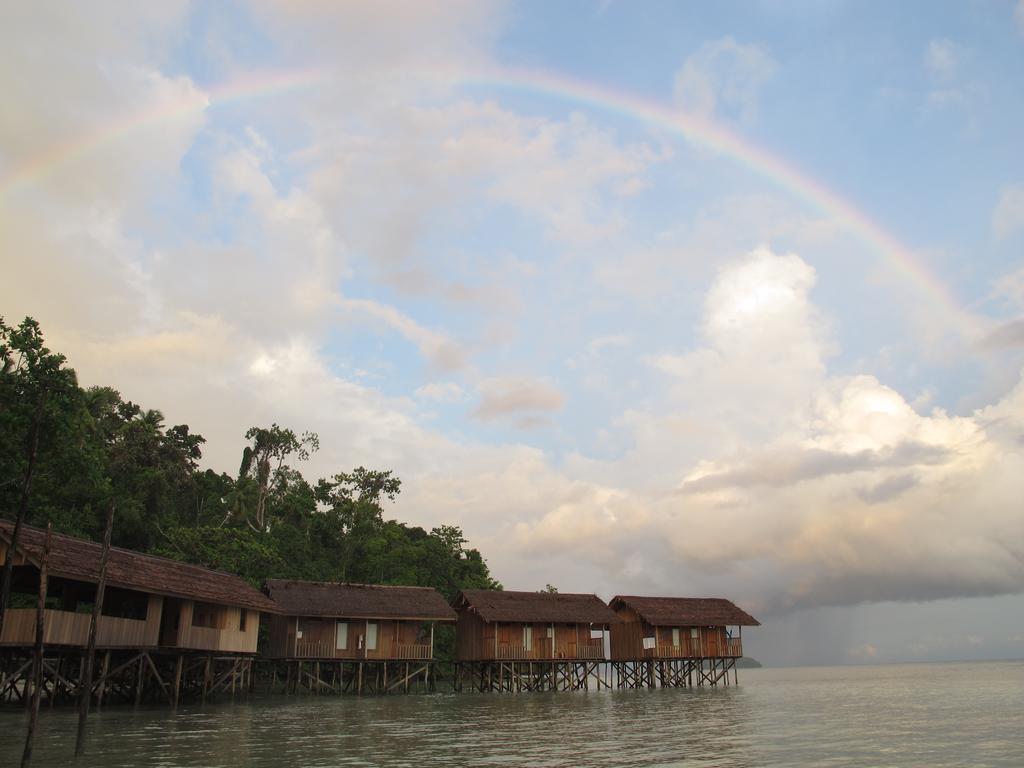 Hamueco Dive Resort Raja Ampat Rabia Buitenkant foto
