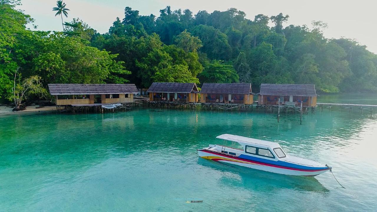 Hamueco Dive Resort Raja Ampat Rabia Buitenkant foto