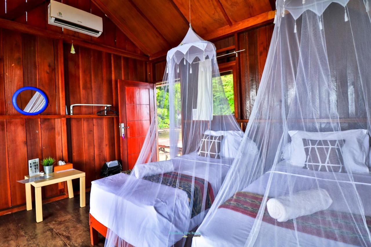 Hamueco Dive Resort Raja Ampat Rabia Buitenkant foto